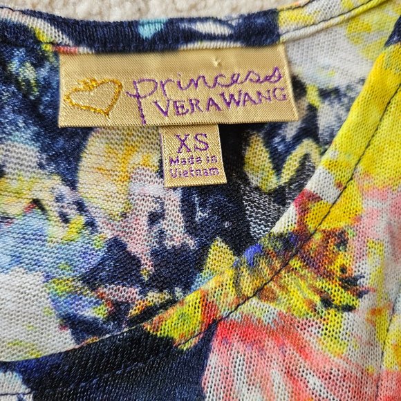 Floral Princess Vera Wang Tank - Picture 6 of 9